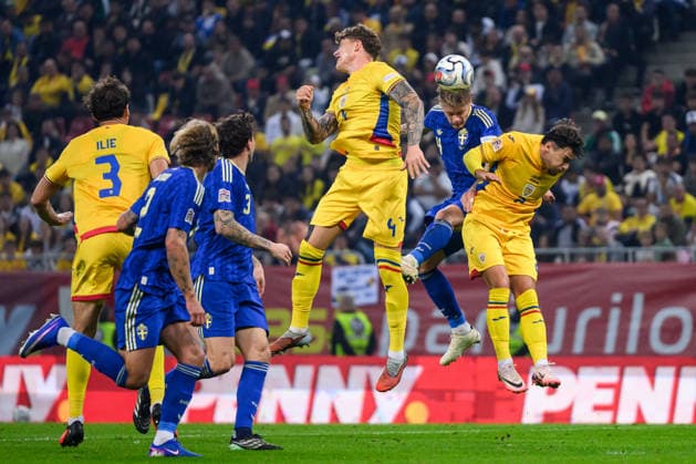 October 5, 2026: Eric Smith of Sweden and Andrei Coubis of Romania during the Nations League soccer match between Romania and Sweden on October 5, 2026 in Bucharest. Photo by Ludvig Thunman. BILDBYRAN code LT LT0828 soccer football fotball Nations League UEFA Nations League Romania Sweden Sweden A BBENG  Copyright: LUDVIGxTHUNMAN BB261005LT112