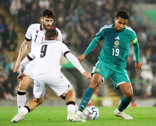 UEFA Nations League Group Stage Northern Ireland vs Georgia 5 10 2026 Northern Ireland™s Shea Charles with Georgia™s Zuriko Davitashvili and Khvicha Kvaratskhelia Shea Charles with Zuriko Davitashvili and Khvicha Kvaratskhelia 5 10 2026  Copyright: xx 051026JP2football035