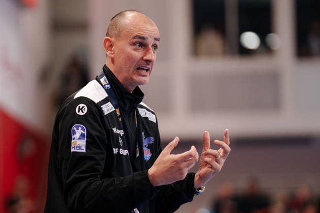 2 Handball Bundesliga, Matchday 6, Game 1: VfL Potsdam vs. TuS Ferndorf; Emir Kurtagic, Coach of VfL Potsdam, on October 5, 2026, at the MBS Arena, Potsdam, Brandenburg, Germany