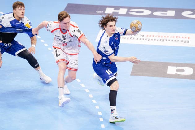 2 Handball Bundesliga, Matchday 6, Game 1: VfL Potsdam vs. TuS Ferndorf. Giacomo Savini (1) for VfL Potsdam, 10 in possession on October 5, 2026, at the MBS Arena, Potsdam, Brandenburg, Germany.