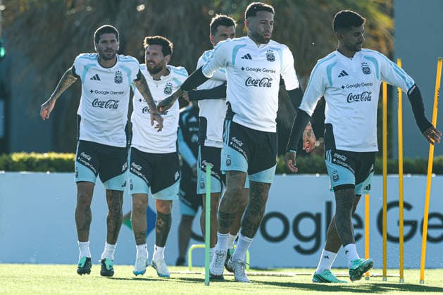 Argentina’s forward Lionel Messi and his teammates take part in a training session at the AFA (Argentine Football Association) training center in Ezeiza, Buenos Aires Province, on October 5, 2026, ahead of the upcoming friendly soccer matches against the Benin national team. Lionel Messi took part in the final training session of his professional career with the Argentine national team before his farewell match. Photo by Alejandro Pagni PHOTOxPHOTO Copyright: xAlejandroxPAGNIx