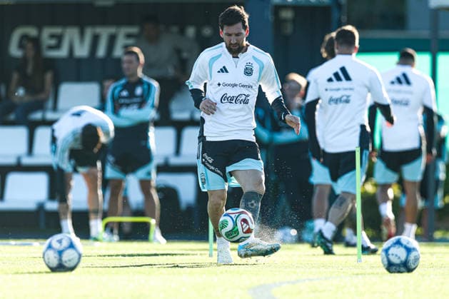 Argentina’s forward Lionel Messi C and his teammates take part in a training session at the AFA (Argentine Football Association) training center in Ezeiza, Buenos Aires Province, on October 5, 2026, ahead of the upcoming friendly soccer matches against the Benin national team. Lionel Messi took part in the final training session of his professional career with the Argentine national team before his farewell match. Photo by Alejandro Pagni PHOTOxPHOTO Copyright: xAlejandroxPAGNIx
