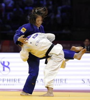 Judo: World championships Uta Abe (blue) of Japan competes en route to beating Ariane Toro Soler of Spain in the women s 52-kilogram final at the judo world championships in Baku, Azerbaijan, on Oct. 5, 2026.  A14AA0005630209P