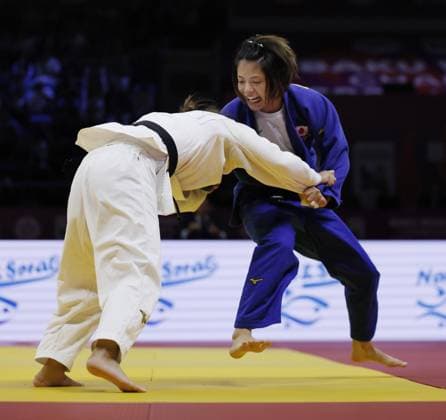 Judo: World championships Uta Abe (blue) of Japan competes en route to beating Ariane Toro Soler of Spain in the women s 52-kilogram final at the judo world championships in Baku, Azerbaijan, on Oct. 5, 2026.  A14AA0005630213P