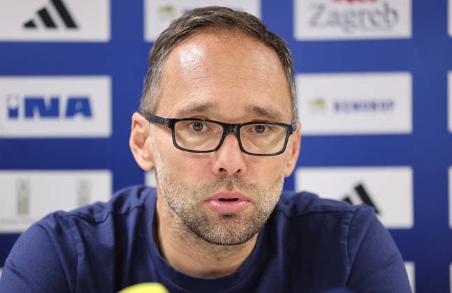 press conference, PK, Pressekonferenz of HC Zagreb HC Zagreb s head coach Hrvoje Horvat speaks on a press conference on October 06, 2026 in Zagreb, Croatia ahead of the EHF Champions League match between HC Zagreb and Aalborg Handbold.  MarkoxPrpic PIXSELL