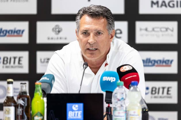 Press Conference: SSV Ulm 1846 Soccer – Introduction of Alois Schwartz, Soccer, Regionalliga Southwest, Donaustadion, Ulm, October 6, 2026; cropped single image, portrait of Alois Schwartz, SSV Ulm 1846 soccer, coach and sporting director; press conference, SSV Ulm 1846 soccer, introduction of Alois Schwartz, Soccer, Southwest Regional League, Donaustadion Ulm, October 26, 2006; Photo by Lucca Fundel, Ulm, Donaustadion, Baden-Württemberg, Germany