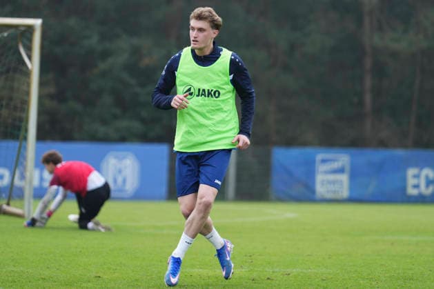 German Soccer, Training Session, 3rd Division, 2026–2027 Season, NVB Campus, SV Meppen, Tuesday, October 6, 2026, Morning Practice: Tony Rölke as a guest player at the Meppen training session of the 3rd Division team Copyright: xLennxLuebbersx