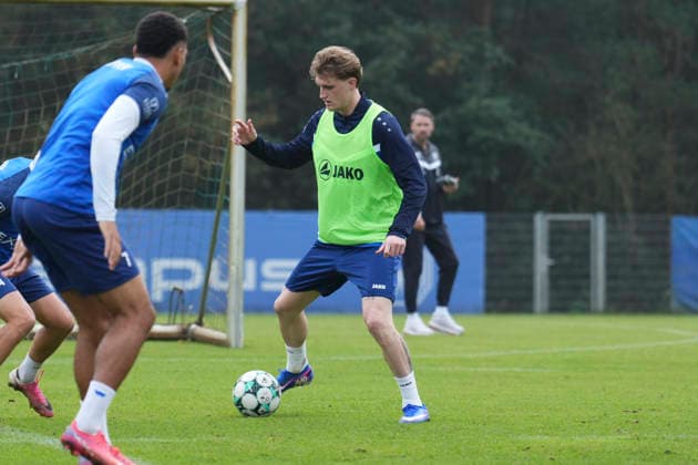 German Soccer, Training Session, 3rd Division, 2026–2027 Season, NVB Campus, SV Meppen, Tuesday, October 6, 2026, Morning Practice: Tony Rölke as a guest player at the Meppen training session of the 3rd Division team Copyright: xLennxLuebbersx