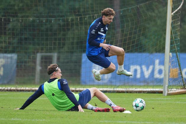 German Soccer, Training Session, 3rd Division, 2026–2027 Season, NVB Campus, SV Meppen, Tuesday, October 6, 2026, morning practice: Moritz Heyer as a guest player at the Meppen training session of the 3rd Division club with Richard Meier, SV Meppen, 13 Copyright: xLennxLuebbersx