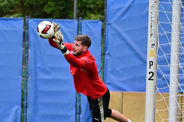 October 6, 2026, Soccer, Men s, 2nd Division Bundesliga, 2026–2027 Season, Holstein Kiel Practice, KSV Goalkeeper Timon Weiner, Kiel, near Holstein Stadium in Projensdorf, Training Center, Northern Schleswig-Holstein, Germany