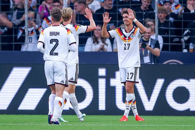 October 6, 2026, Soccer, U21 International Match, Germany vs. Georgia, 2027 U21 European Championship Qualifiers, Almstadion Bielefeld: Goal celebration after the 1–0 goal by scorer Noah Darvich (U21 GER 17) together with Elias Baum (U21 GER 02), Aljoscha Kemlein (U21 GER 16), and Dzenan Pejcinovic (U21 GER 11) DFB regulations prohibit any use of photographs as image sequences and or quasi-video in North Rhine-Westphalia, Germany