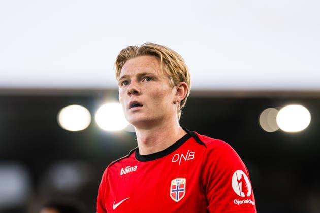 October 6, 2010: Runar Norheim of Norway warms up ahead of the UEFA European Under-21 Qualifier soccer match between Norway and Israel on October 6, 2026 in Stavanger. Photo by Marius Simensen. BILDBYRAN COP 238 bbeng em qualifiers football soccer Israel Norway U21 UEFA Euro Under-21 Qualifiers  Copyright: MARIUSxSIMENSEN BB261006BB544