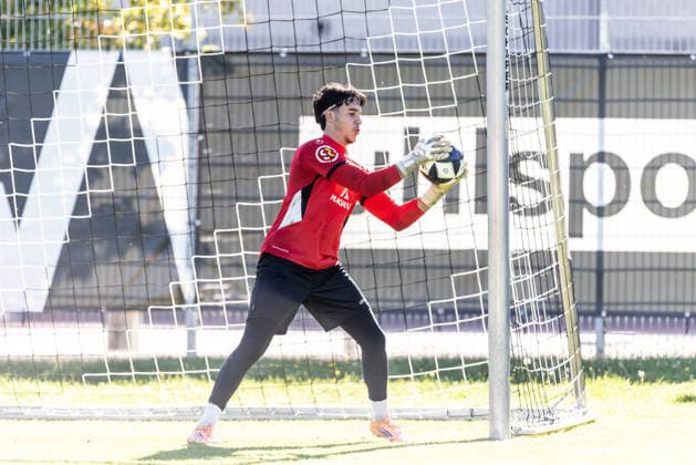 SSV Ulm 1846 Soccer Practice with Alois Schwartz, Soccer, Southwest Regional League, Ulm Training Field, October 6, 2026; U19 player, goalkeeper Danilo Margheriti, SSV Ulm 1846 Soccer; 48 players at the Regional League team’s training session; SSV Ulm 1846 Soccer training with Alois Schwartz, Soccer, Southwest Regional League, Ulm Training Ground, October 26, 2006; Photo by Lucca Fundel; Ulm Training Ground, Baden-Württemberg, Germany