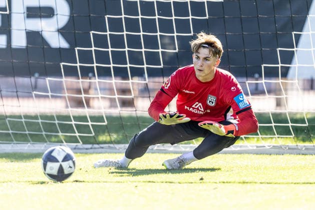 SSV Ulm 1846 Soccer Practice with Alois Schwartz, Soccer, Southwest Regional League, Ulm Training Field, October 6, 2026; U19 player, goalkeeper Nico Pop, SSV Ulm 1846 soccer during training with the Regional League team; SSV Ulm 1846 soccer training with Alois Schwartz, Soccer, Southwest Regional League, Ulm Training Field, October 6, 2026; Photo by Lucca Fundel; Ulm Training Field, Baden-Württemberg, Germany