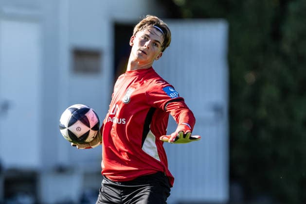 SSV Ulm 1846 Soccer Practice with Alois Schwartz, Soccer, Southwest Regional League, Ulm Training Field, October 6, 2026; U19 player, goalkeeper Nico Pop, SSV Ulm 1846 soccer during training with the Regional League team; SSV Ulm 1846 soccer training with Alois Schwartz, Soccer, Southwest Regional League, Ulm Training Field, October 6, 2026; Photo by Lucca Fundel; Ulm Training Field, Baden-Württemberg, Germany