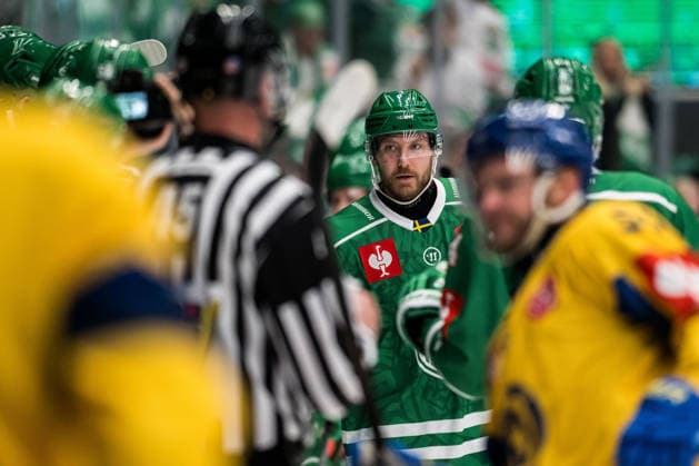 October 6, 2026: Linus Sandin of Rögle celebrates after scoring the 3-0 goal during the CHL game between Rögle and Davos on October 6, 2026 in Ängelholm. Photo by Niclas Jönsson, BILDBYRAN COP 273 NO0449. ice hockey, CHL, Champions Hockey League, Rögle, Davos, Rögle BBENG, cheering, celebrates  Copyright: NICLASxJÖNSSON BB261006NO035