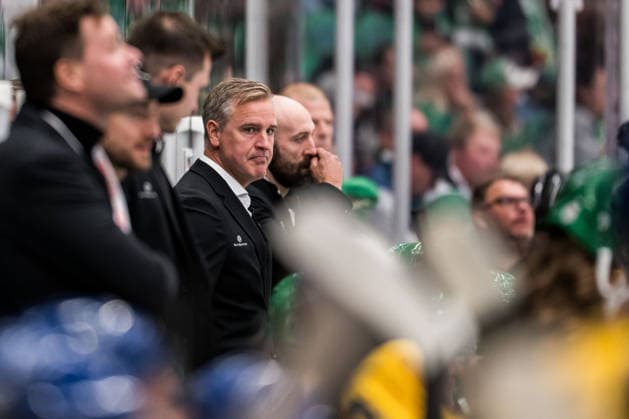 October 6, 2026: Rögle head coach Dan Tangnes during the CHL game between Rögle and Davos on October 6, 2026 in Ängelholm. Photo by Niclas Jönsson, BILDBYRAN COP 273 NO0449. ice hockey, CHL, Champions Hockey League, Rögle, Davos, Rögle BBENG, ice hockey, CHL, Champions Hockey League, Rögle, Davos, Rögle BBENG  Copyright: NICLASxJÖNSSON BB261006NO046
