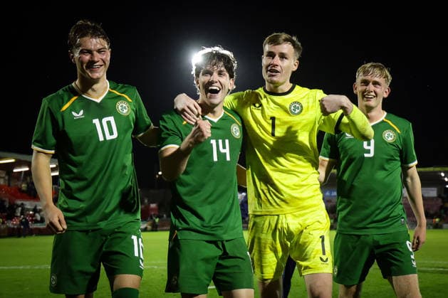 2027 UEFA Under 21 European Qualifier, Munster FA Turner s Cross, Cork 6 10 2026 Republic of Ireland vs England Ireland s Grady McDonnell, Rory Finneran, Noah Jauny and Michael Noonan celebrate after the match Grady McDonnell, Rory Finneran, Noah Jauny and Michael Noonan celebrate after the match 6 10 2026  Copyright: xx AC011646