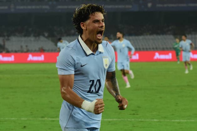 India v Uruguay - FIFA International Friendly, Länderspiel, Nationalmannschaft Match Uruguay s Maximiliano Araujo celebrates after scoring a goal during the international friendly football match between India and Uruguay at the Vivekananda Yuba Bharati Krirangan (Salt Lake Stadium) in Kolkata, West Bengal, India, on October 6, 2026. Kolkata India  Copyright: xDebajyotixChakrabortyx originalFilename:chakraborty-notitle261006_npZ6a.jpg