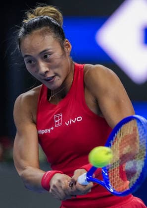 (261007) -- BEIJING, Oct. 7, 2026 -- Zheng Qinwen competes during the women s singles fourth round match between Zheng Qinwen of China and Alina Charaeva of Armenia at 2026 China Open tennis tournament in Beijing, China, Oct. 7, 2026. ) (SP)CHINA-BEIJING-TENNIS-CHINA OPEN-WOMEN S SINGLES (CN) SunxFei 