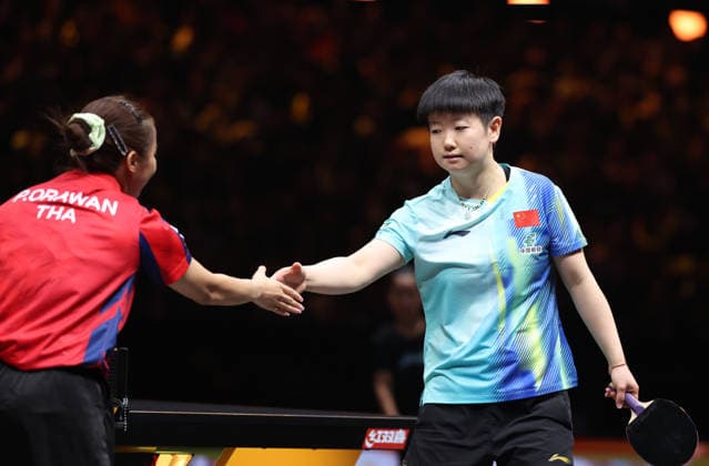 (261007) -- BEIJING, Oct. 7, 2026 -- Sun Yingsha of China shakes hands with Paranang Orawan of Thailand after their women s singles round of 32 match at 2026 World Table tennis, Tischtennis (WTT) China Smash in Beijing, China, Oct. 7, 2026. ) (SP)CHINA-BEIJING-TABLE TENNIS-WTT-CHINA SMASH-WOMEN S SINGLES (CN) ZhangxChenlin 