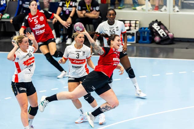 October 7, 2026, GER, Handball, Women, 2026–2027 Season, Alsco 1 Bl, Matchday 5, Thüringer HC vs. HSG Blomberg Lippe, Maxi Muehlner (HSG Blomberg Lippe), Laura Rueffieux HSG Blomberg Lippe, Macela Arounian Thüringer HC, 36 99947 Bad Langensalza, Salza, Halle, Sporthalle Mehrz, Thuringia, Germany