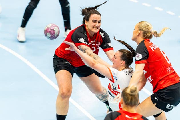 October 7, 2026, GER, Handball, Women, 2026–2027 Season, Alsco 1st Division, Matchday 5, Thüringer HC vs. HSG Blomberg Lippe, Diana Doegg Magnusdottir (HSG Blomberg Lippe), Macela Arounian (Thüringer HC), 36, Alfa Bra Oddsdottir Hagalin, Thüringer HC, 6, 99947 Bad Langensalza, Salza, Halle, Mehrz Sports Hall, Thuringia, Germany
