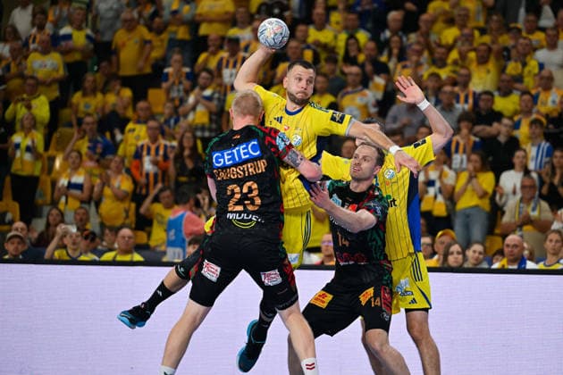 KIELCE 07.10.2026 MECZ 3. KOLEJKA RUNDA WSTEPNA LIGA MISTRZOW PILKA RECZNA MEZCZYZN SEZON 2026 2027 MENS HALDBALL PRELIMINARY ROUND EHF CHAMPIONS LEAGUE SEASON 2026 2027 MATCH: INDUSTRIA KIELCE - SC MAGDEBURG ALEKS VLAH OMAR INGI MAGNUSSON FOT. MICHAL TRZPIS 400MM.PL NEWSPIX.PL --- newspix.pl 