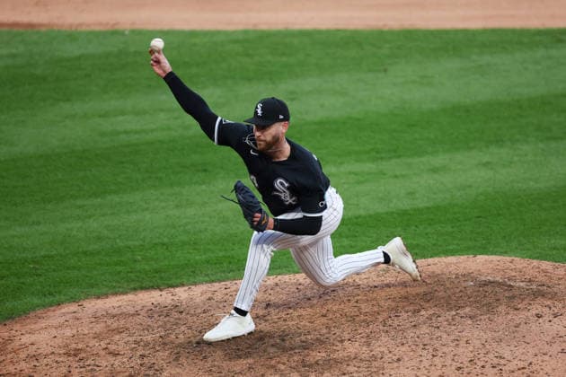 Chicago White Sox pitcher David Sandlin works during the eighth inning against the Cleveland Guardians in Game 3 of the American League Division Series at Rate Field on Wednesday, Oct. 7, 2026, in Chicago. ( Chicago Tribune TNS) SPORTS-BBA-GUARDIANS-WHITESOX-4-TB  - ZUMAARDI 0868872928st Copyright: xArmandoxL.xSanchezx