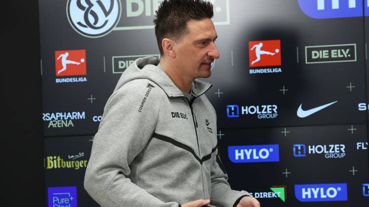 October 8, 2026, xrekx, Soccer, Bundesliga 1, SV Elversberg Press Conference with Vincent Wagner (left) Vincent Wagner, Coach of SV 07 Elversberg, Elversberg