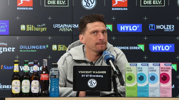 October 8, 2026, xrekx, Soccer, Bundesliga 1, SV Elversberg Press Conference with Vincent Wagner (left) Vincent Wagner, Coach of SV 07 Elversberg, Elversberg