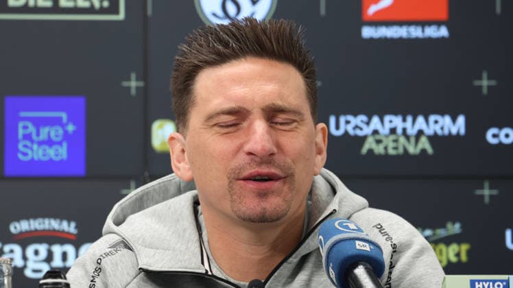October 8, 2026, xrekx, Soccer, Bundesliga 1, SV Elversberg Press Conference with Vincent Wagner (left) Vincent Wagner, Coach of SV 07 Elversberg, Elversberg