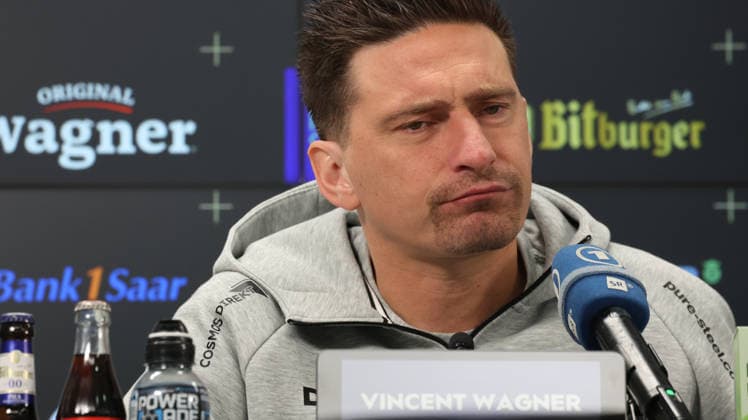 October 8, 2026, xrekx, Soccer, Bundesliga 1, SV Elversberg Press Conference with Vincent Wagner (left) Vincent Wagner, Coach of SV 07 Elversberg, Elversberg