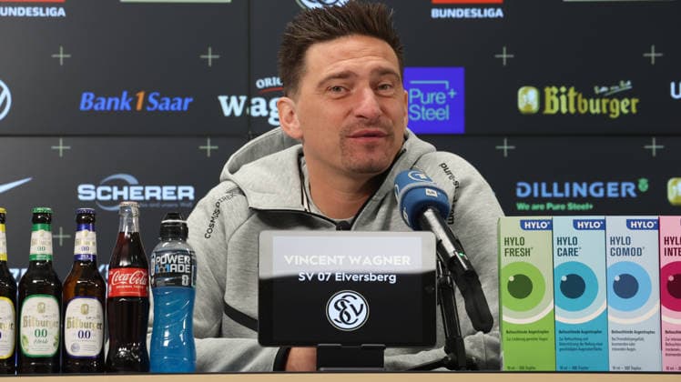October 8, 2026, xrekx, Soccer, Bundesliga 1, SV Elversberg Press Conference with Vincent Wagner (left) Vincent Wagner, Coach of SV 07 Elversberg, Elversberg