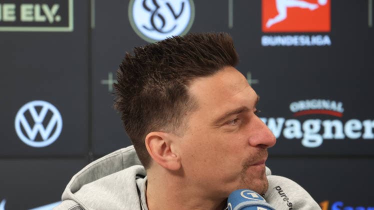 October 8, 2026, xrekx, Soccer, Bundesliga 1, SV Elversberg Press Conference with Vincent Wagner (left) Vincent Wagner, Coach of SV 07 Elversberg, Elversberg