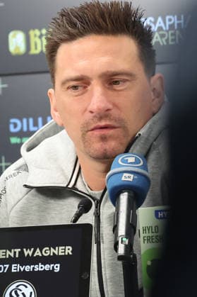 October 8, 2026, xrekx, Soccer, Bundesliga 1, SV Elversberg Press Conference with Vincent Wagner (left) Vincent Wagner, Coach of SV 07 Elversberg, Elversberg