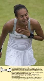 Tennis, Wimbledon, Heather Watson puts her country in the shade to become the first British woman to reach round 3 in 10 years