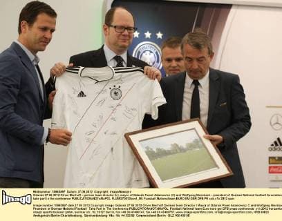 Football, EURO 2012, DFB Press Conference with Oliver Bierhoff and Wolfgang Niersbach