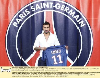 Football, France, Paris Saint Germain sign Ezequiel Lavezzi