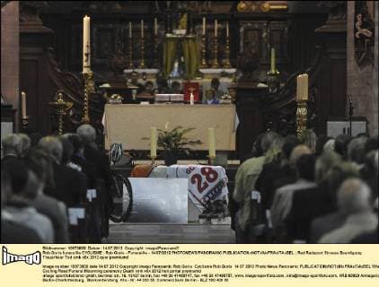 Cycling, Funeral Service for Rob Goris