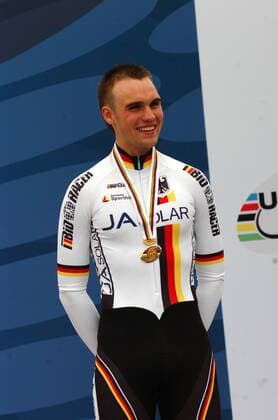 Cycling, World Championships, Junior Time Trial, World Champion Oskar Svendsen, 3rd place for Maximilian Schachmann