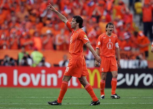 Football, Euro 2004, Group D, Netherlands - Czech Republic 2:3