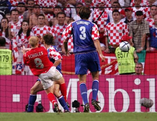 Football, Euro 2004, Group B, Croatia - England 2:4
