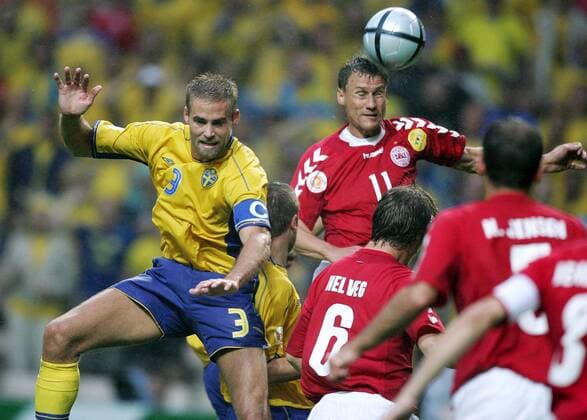 Football, Euro 2004, Group C, Denmark - Sweden 2:2