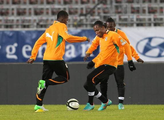 Football, Training National Team Ivory Coast with Didier Drogba