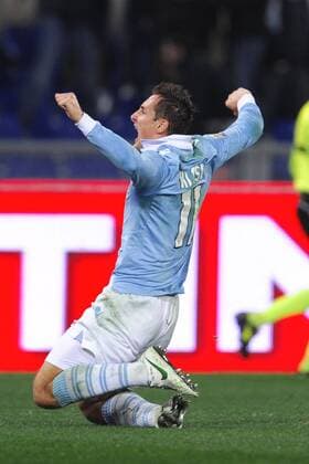 Football, Italy, Serie A, Lazio Roma - Inter Milan: Miroslav Klose scores the decisive goal