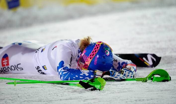 Alpine Skiing, World Cup, Women's Night Slalom in Semmering, Award Ceremony, Veronika Velez Zuzulova wins