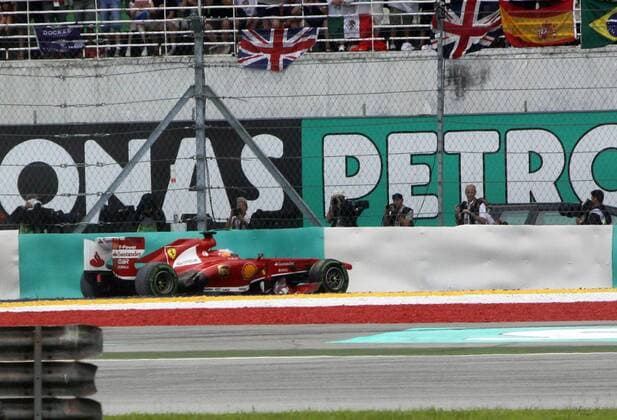 Formula 1, Malaysian GP, Fernando Alonso drives his 200th GP race