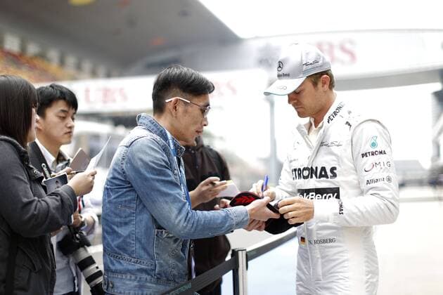 Motorsport, Formula 1, Chinese GP, Arrival in Shanghai