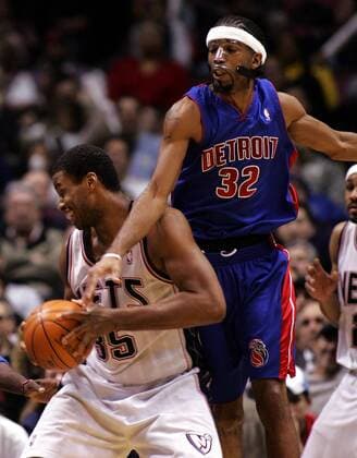 Basketball, NBA, New Jersey Nets - Detroit Pistons 80:89